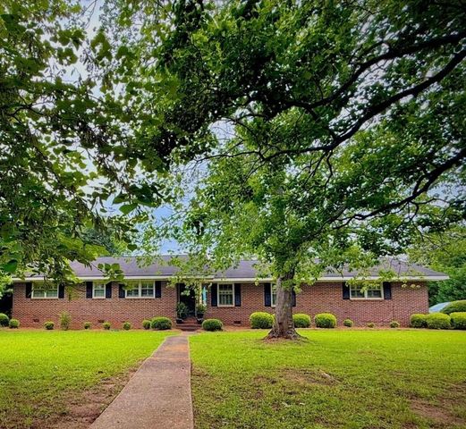 1922 Rose Ave, Americus, GA 31709