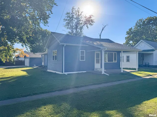 312 E  Union St, Mount Sterling, IL 62353