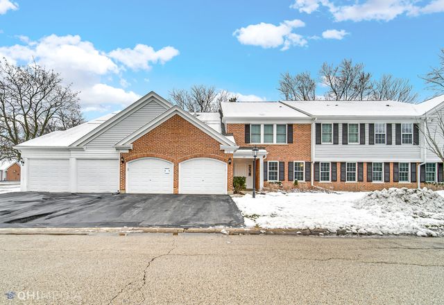 60 Country Club Dr #B, Prospect Heights, IL 60070