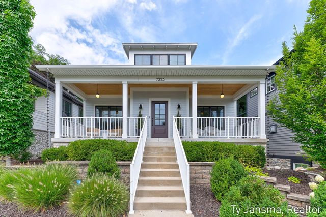 7253 Bradfield St SE, Ada, MI 49301