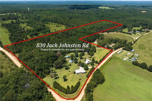 830 Jack Johnston Rd, Tuskegee, AL 36083