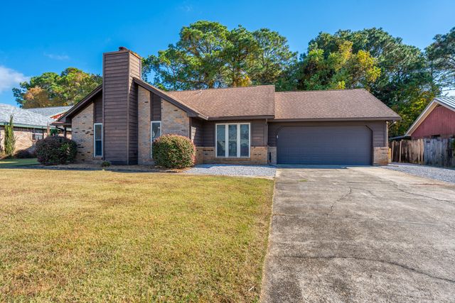 1084 Boulevard De La Parisienne, Mary Esther, FL 32569