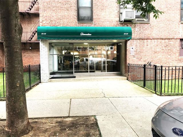 33-06 92 Street #1V, Queens, NY 11372
