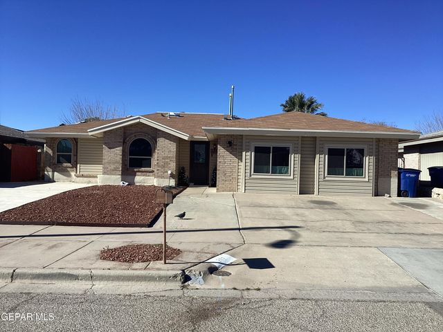 2117 Sea Gull Dr, El Paso, TX 79936