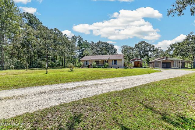 548 Carolina 306, Grantsboro, NC 28529