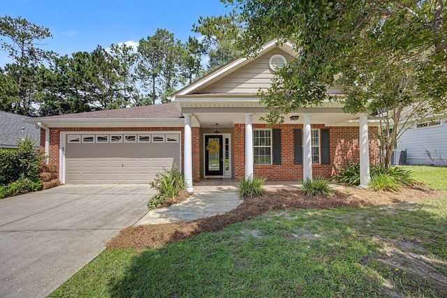 2826 Dumont Dr, Tallahassee, FL 32312