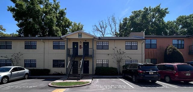313 Oak Rose Ln #101, Tampa, FL 33612