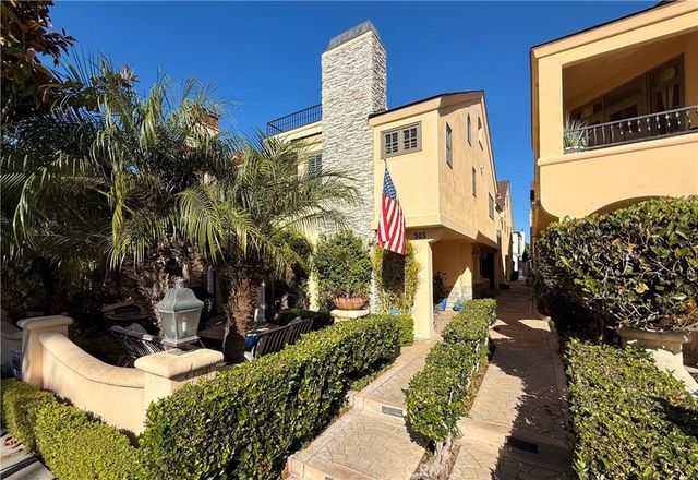 503 1/2 Begonia Ave, Corona Del Mar, CA 92625