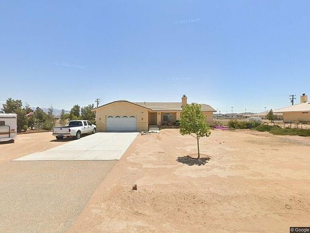 21189 South Rd, Apple Valley, CA 92307