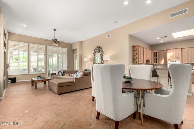 9270 E  Thompson Peak Pkwy #326, Scottsdale, AZ 85255