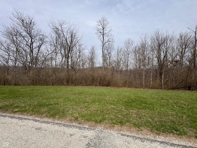 70 Nevada Ct, Lawrenceburg, IN 47025