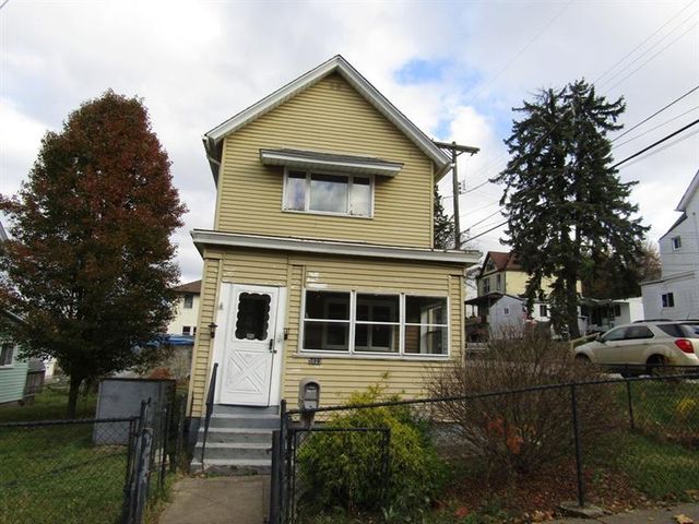 5623 Cox Ave, Pittsburgh, PA 15207