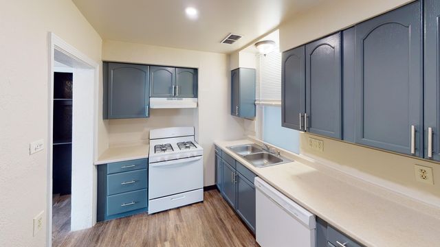 5420 Ellsworth Ave #5, Pittsburgh, PA 15232