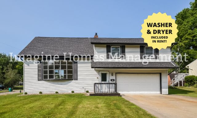 1966 Presidential Pkwy, Twinsburg, OH 44087