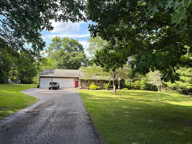 776 Hunt Rd, Lakewood, NY 14750