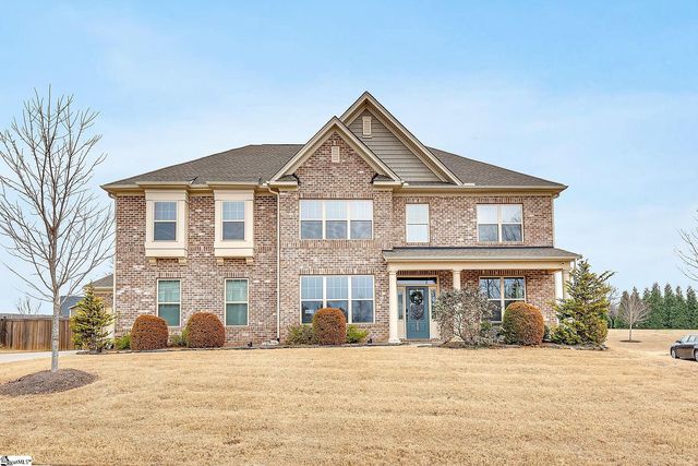 239 Scotts Bluff Dr, Simpsonville, SC 29681