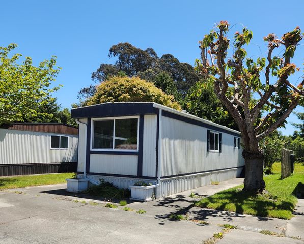 4355 Baymeadow Ct #4355B, Arcata, CA 95521