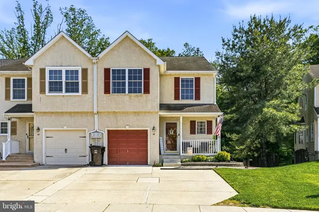 45 Arbour Ln, Sewell, NJ 08080