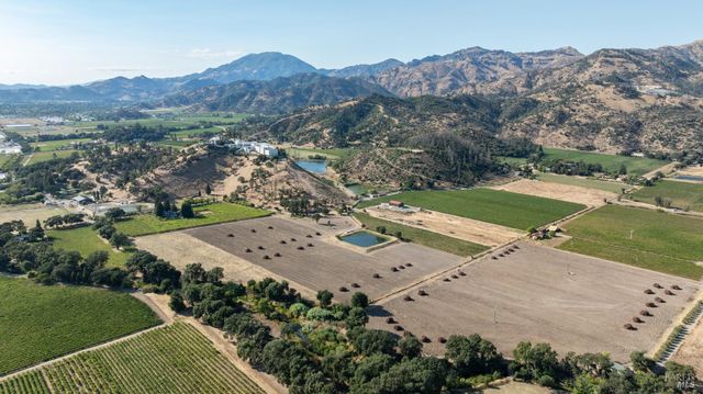 4427 Silverado Trail, Calistoga, CA 94515