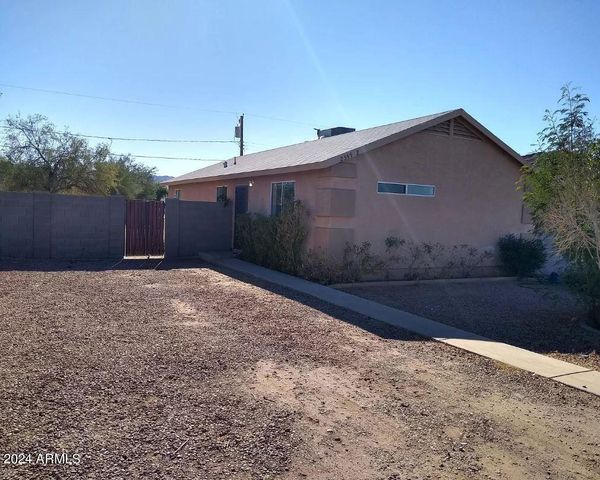 2549 E  Chipman Rd, Phoenix, AZ 85040
