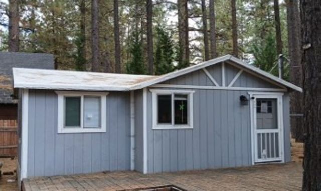 828 W  Rainbow Blvd, Big Bear City, CA 92314