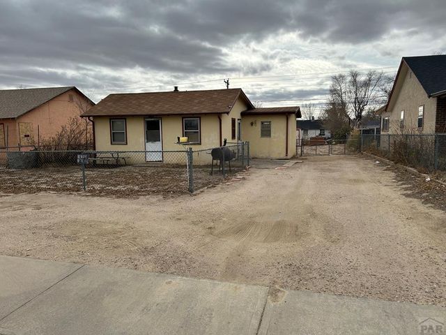 2018 E  14th St, Pueblo, CO 81001
