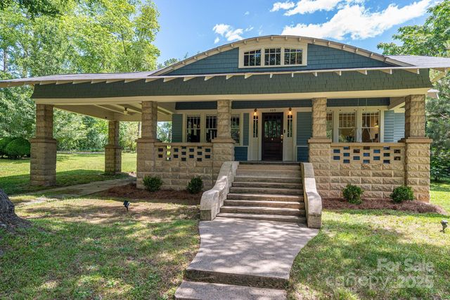 409 S  Grove St, Lincolnton, NC 28092