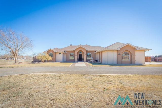 1 Riverview Cir, Roswell, NM 88201