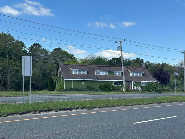 5801 White Horse Pike, Egg Harbor City, NJ 08215