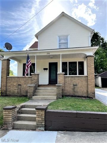 236 15th St NW, Barberton, OH 44203