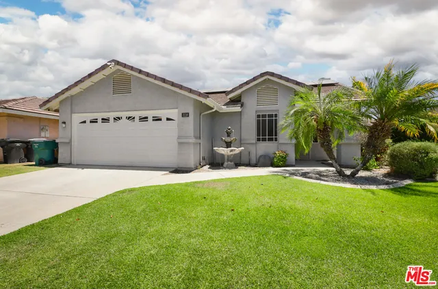3216 Ranchgate Dr, Bakersfield, CA 93312