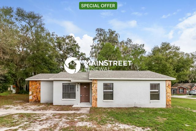6810 N  18th St, Tampa, FL 33610