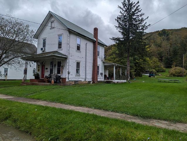 74 Sherman St, Galeton, PA 16922