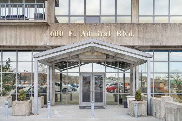 600 E  Admiral Blvd #602, Kansas City, MO 64106