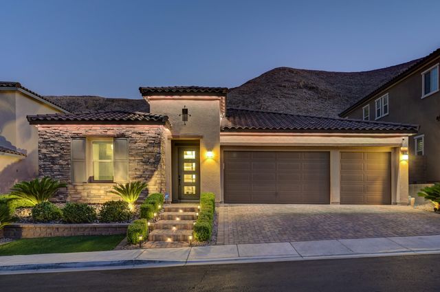 3943 Reyes Ave, Las Vegas, NV 89141