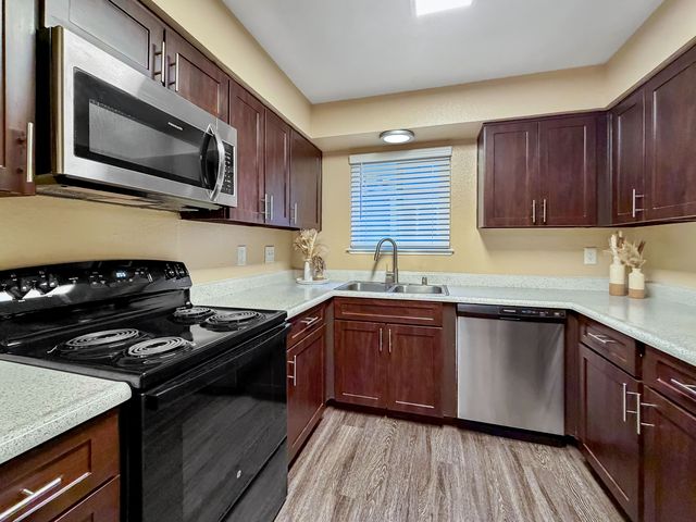 2780 N  Texas St #221159412, Fairfield, CA 94533