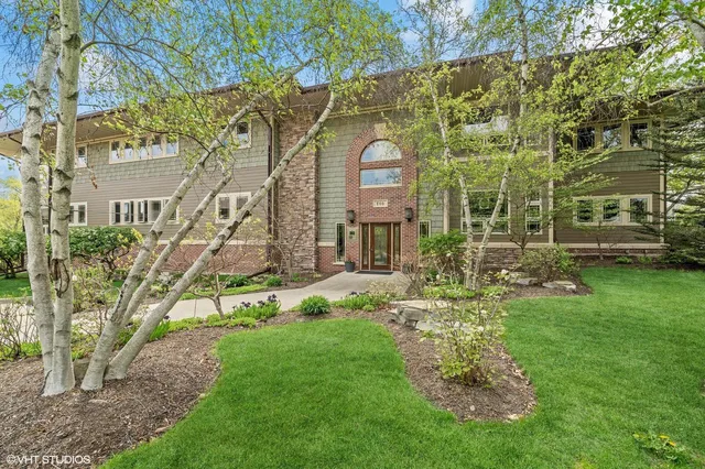 415 South Wells STREET #804, Lake Geneva, WI 53147