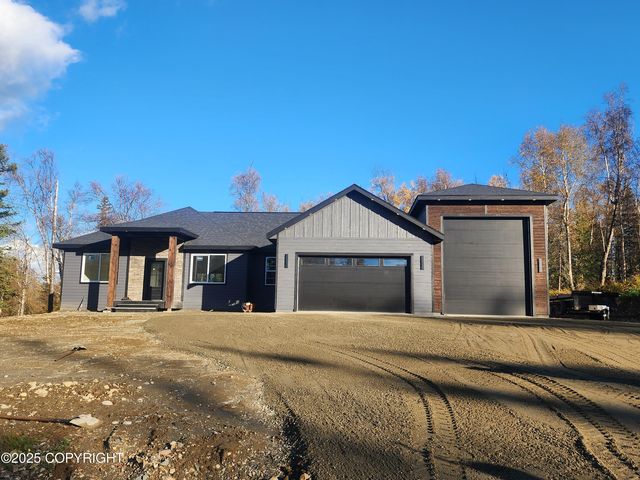 1740 W  Pipestone Dr, Wasilla, AK 99654
