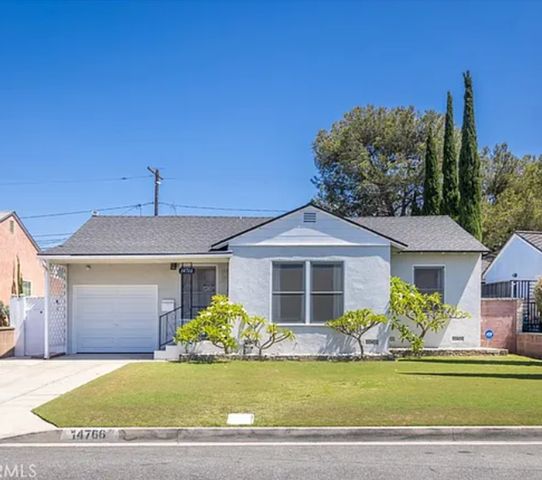 14766 Miller Ave, Gardena, CA 90249