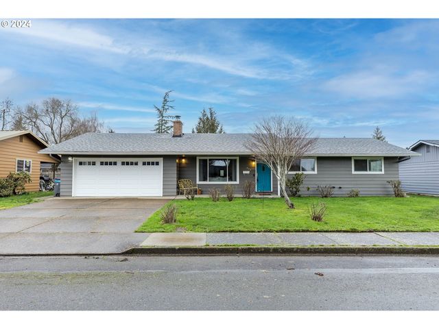 415 NW 21st St, McMinnville, OR 97128