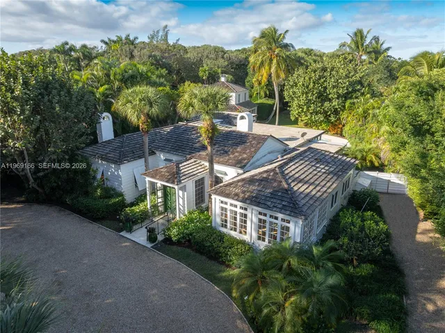 200 S  Beach Rd, Hobe Sound, FL 33455