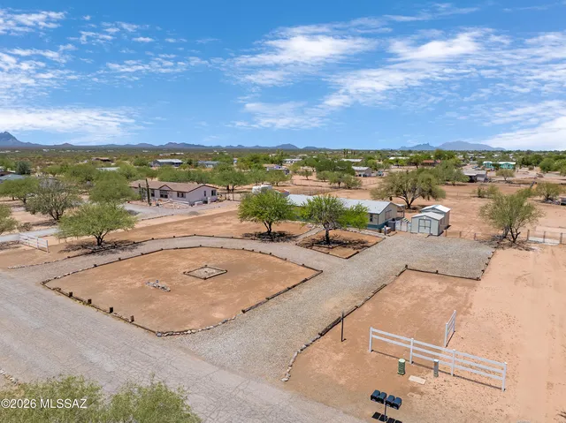 16860 W  Falcon Ln, Marana, AZ 85653