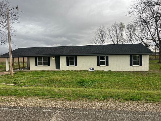 324 Tribbett Rd, Leland, MS 38756