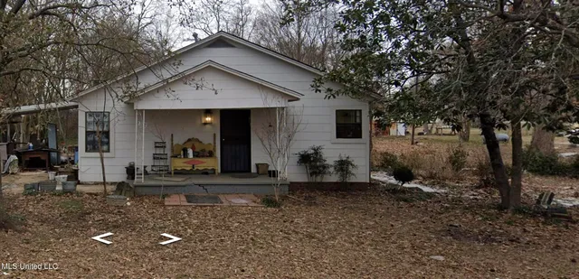 104 W  Gleason, Schlater, MS 38952