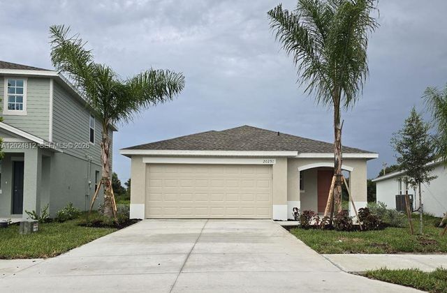 20291 Caroline Creek Pl, Lehigh Acres, FL 33974