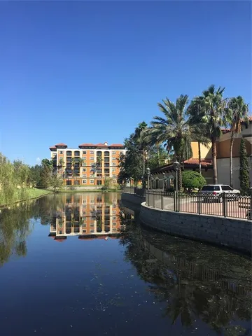 12538 Floridays Resort Dr #611-C, Orlando, FL 32821