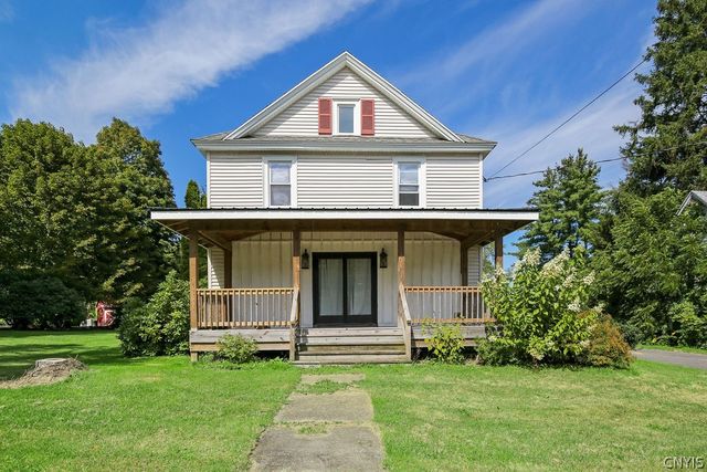 371 S  Railroad St, Parish, NY 13131