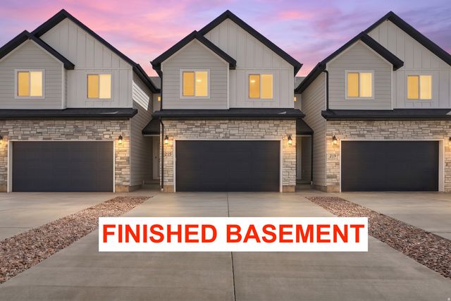 215 W  900 N, Nephi, UT 84648