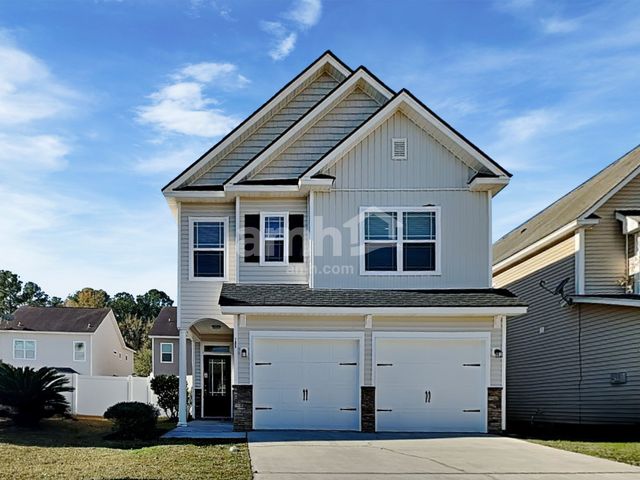 105 Summer Hill Ct, Richmond Hill, GA 31324
