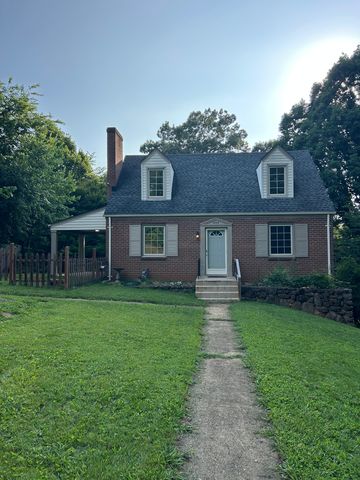 1215 Heath Ave #1, Lynchburg, VA 24502